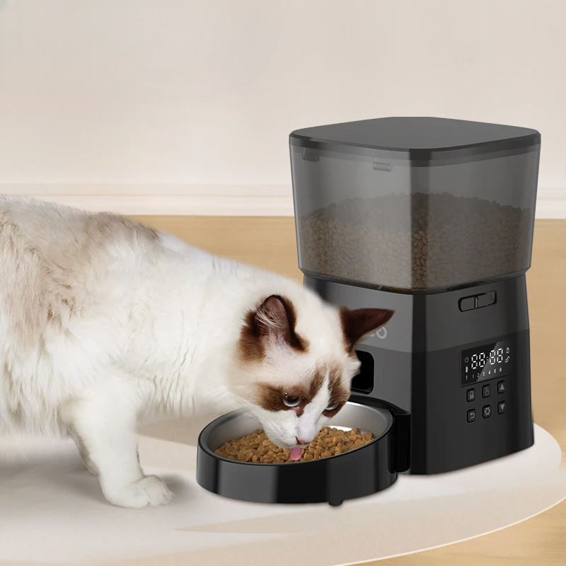 Distributeur Croquettes - AutomaticCatFeeder™ - Noir - Le Coin Des Félins